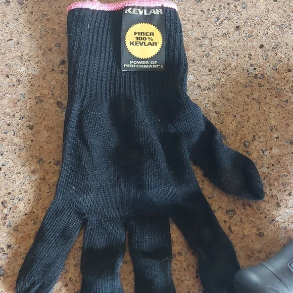 Enzo Milano Primo Curling Iron - Picture 2 of 6